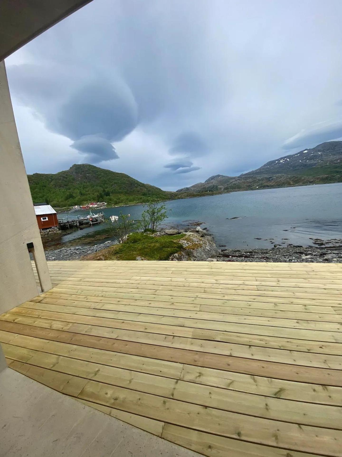 Oceanview Mini-House - Stunning Views Leilighet Ramberg Eksteriør bilde