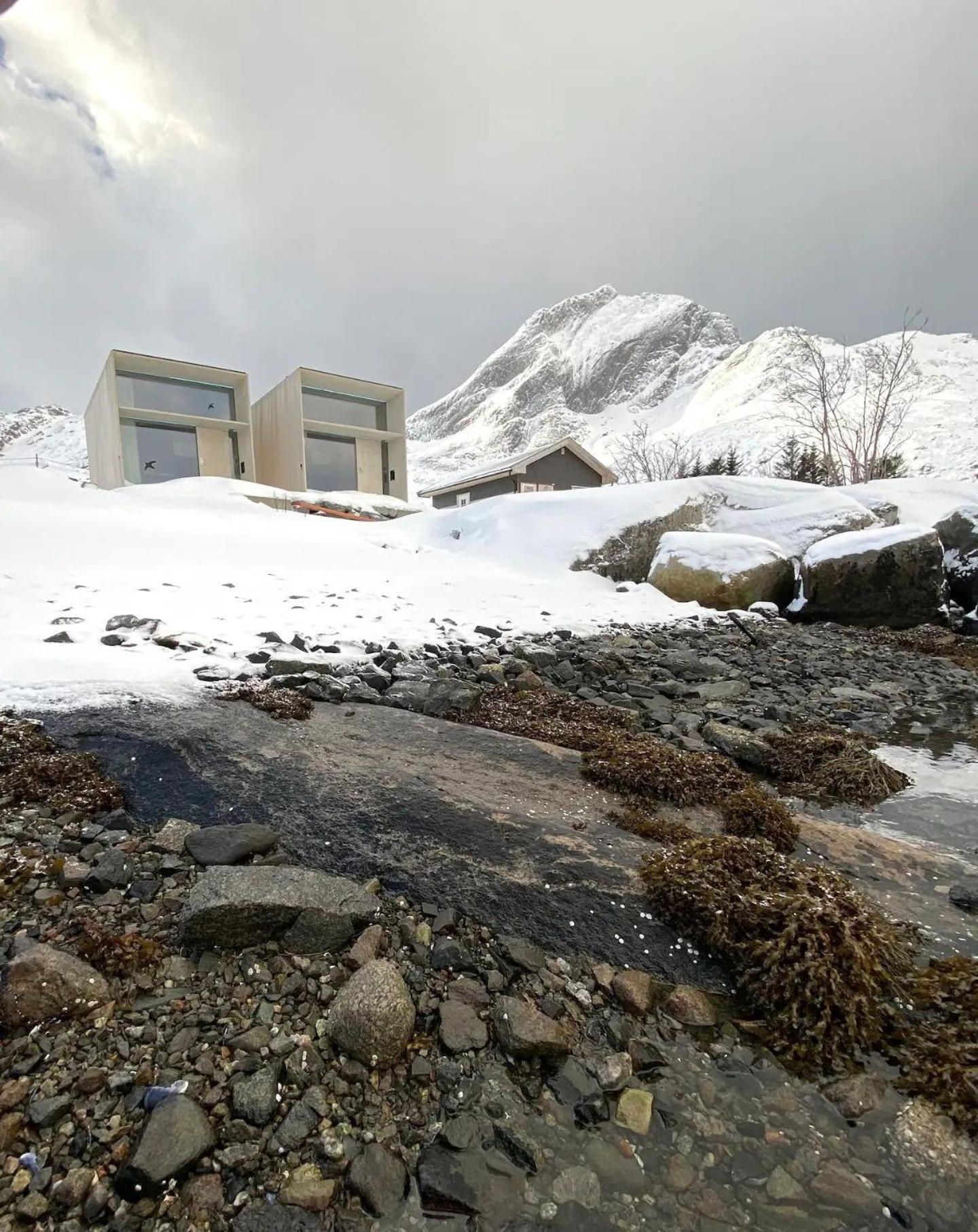 Oceanview Mini-House - Stunning Views Leilighet Ramberg Eksteriør bilde