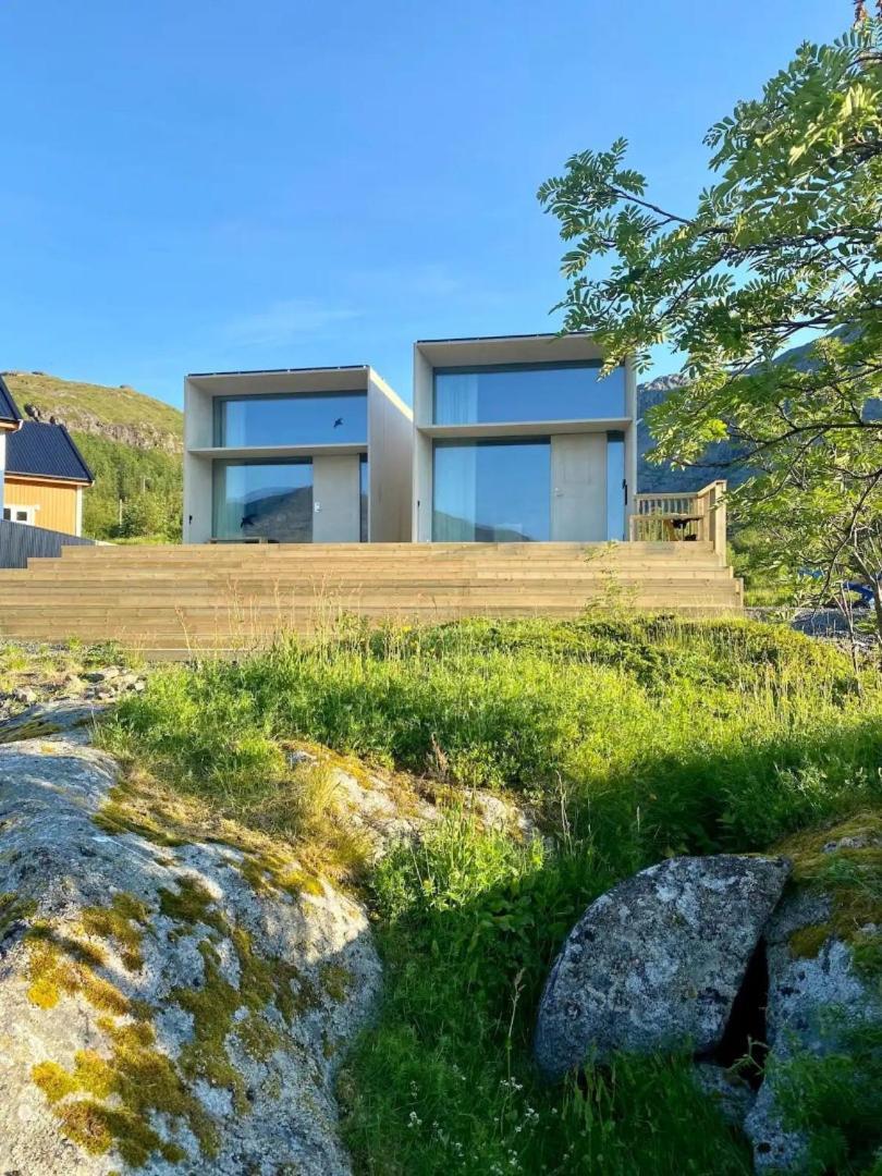 Oceanview Mini-House - Stunning Views Leilighet Ramberg Eksteriør bilde